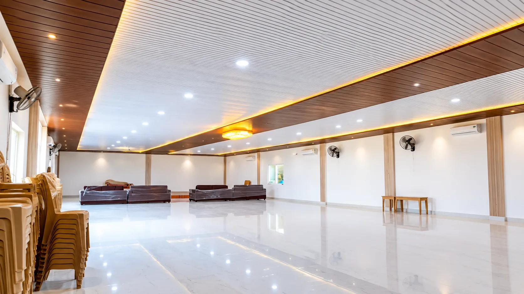 Interior of the banquet hall